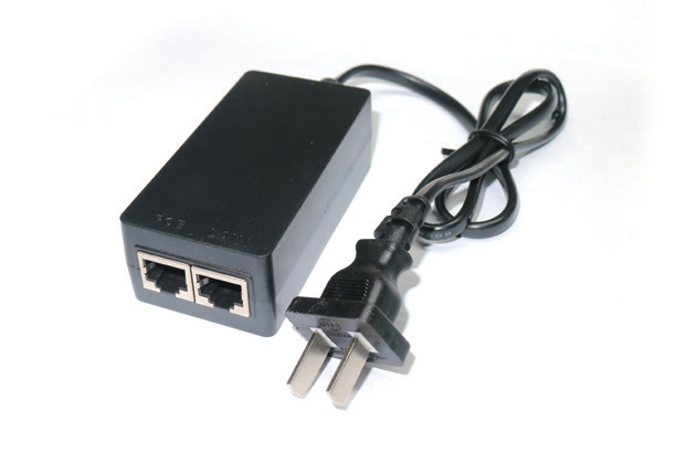 桌面式电源适配器